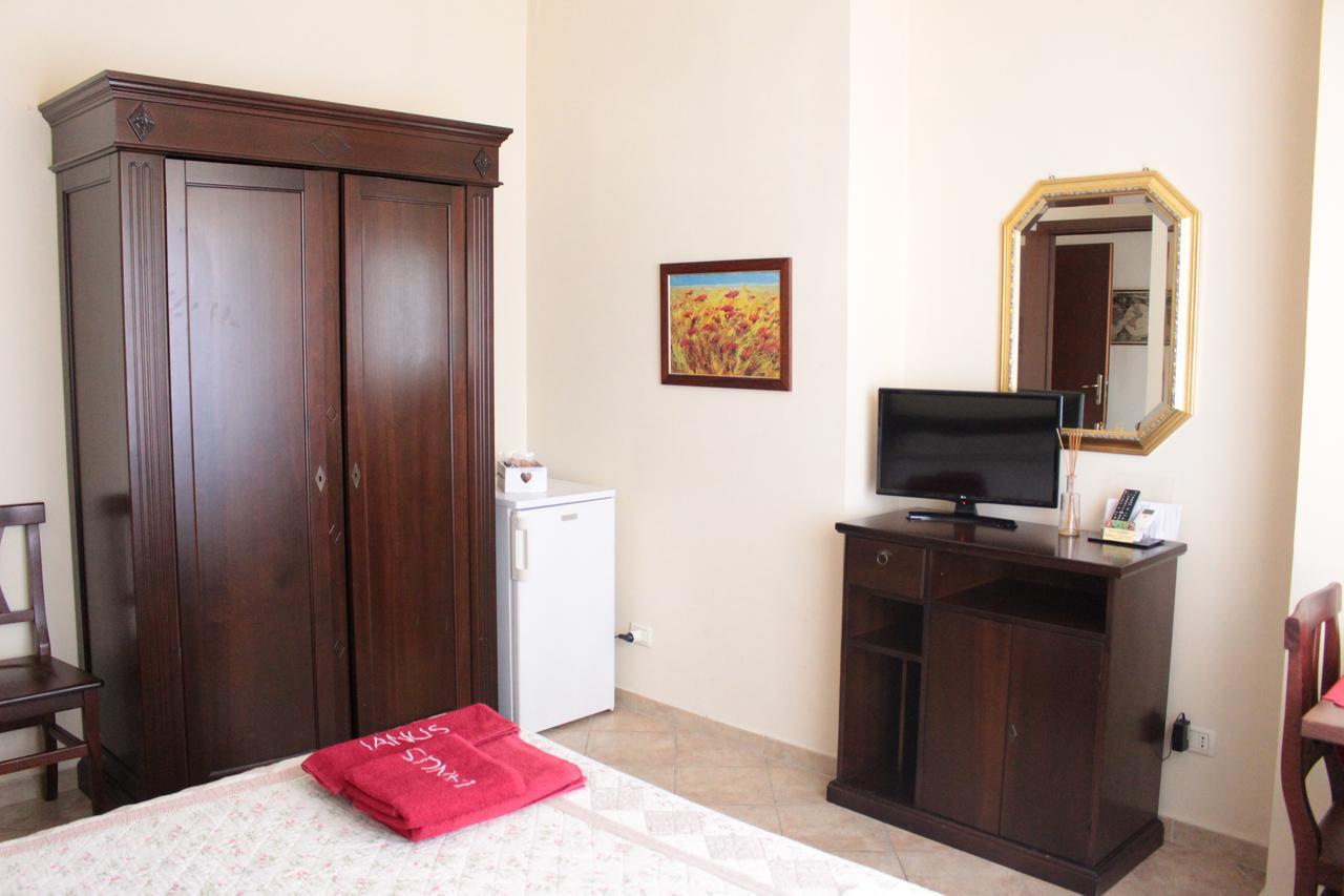 Ianus Guest House Rom Exterior foto